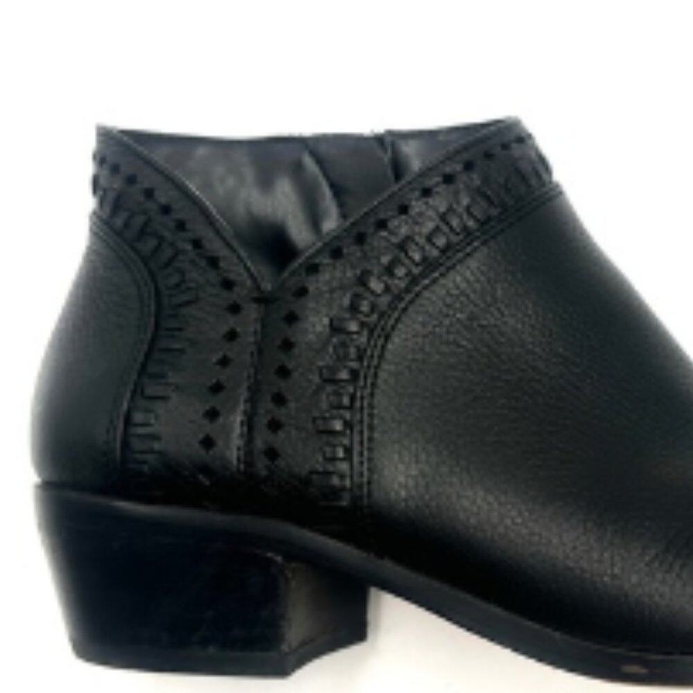 Vince Camuto - Parrla women's black Leather ankle Booties - SIZE 8 - Picture 4 of 13